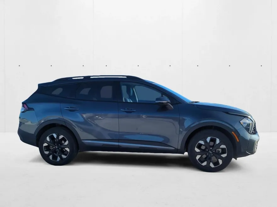 2023 Kia Sportage X-Line photo 1