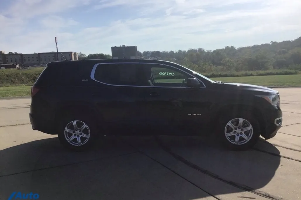 2018 Gmc Acadia SLE photo 1