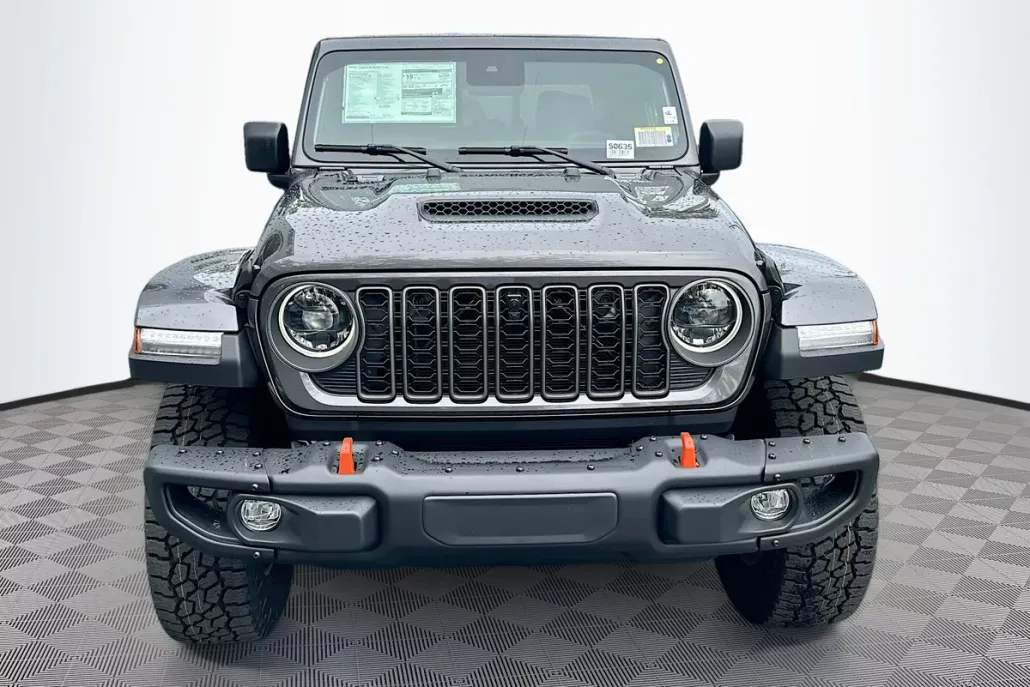 2025 Jeep Gladiator Mojave photo 1