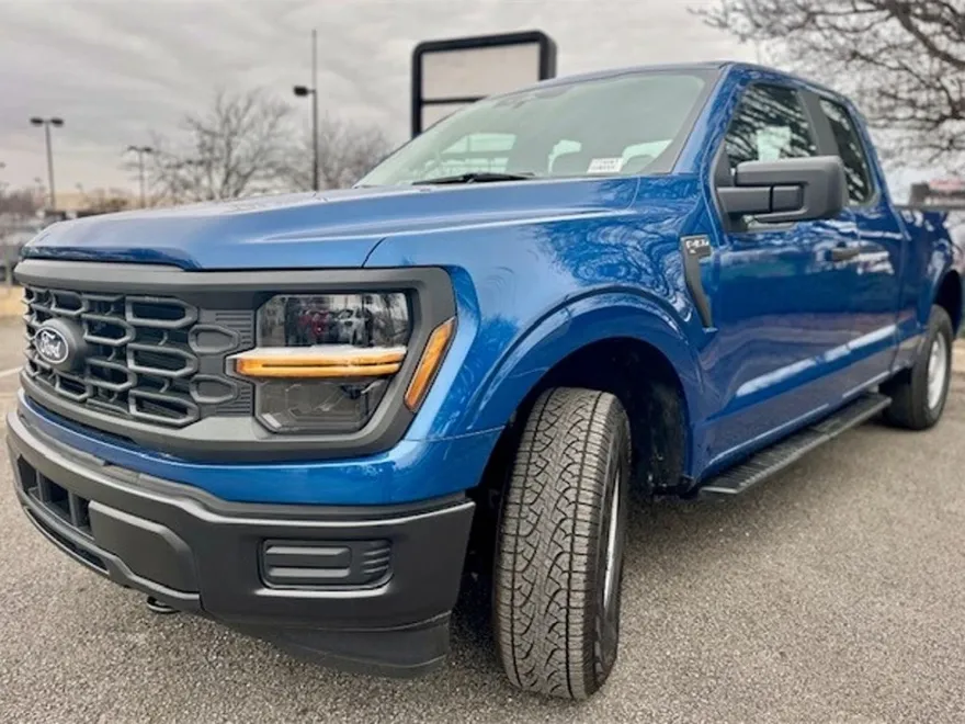 2024 Ford F-150 XL photo 1