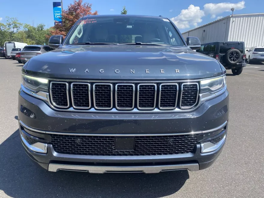 2022 Jeep Wagoneer Series III photo 1