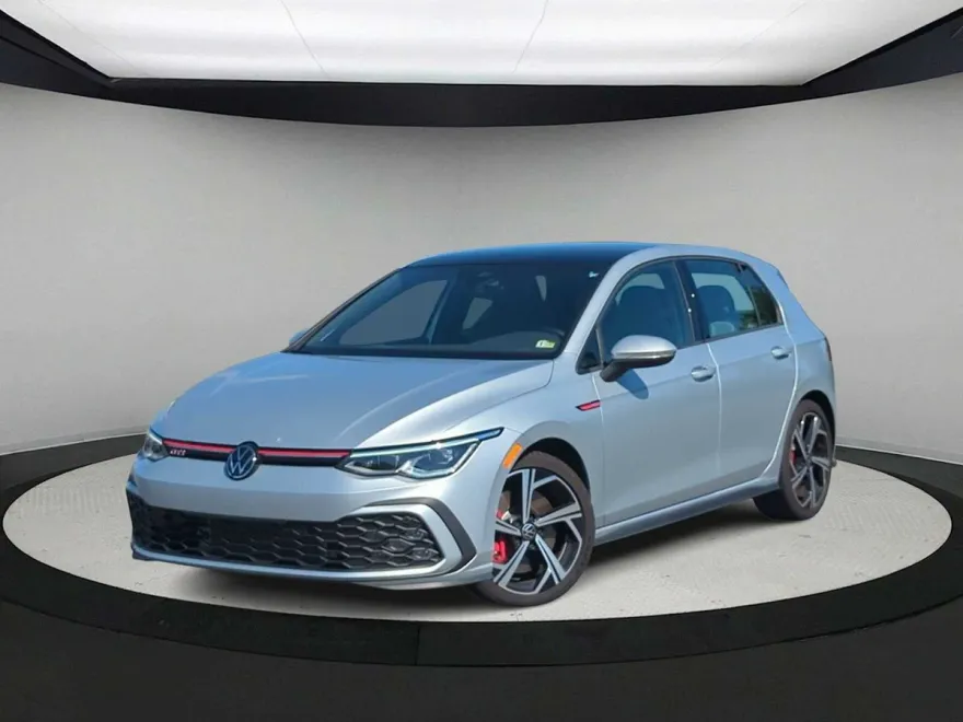 2024 Volkswagen Golf GTI SE photo 1