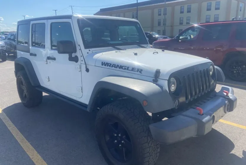 2016 Jeep Wrangler Black Bear photo 1