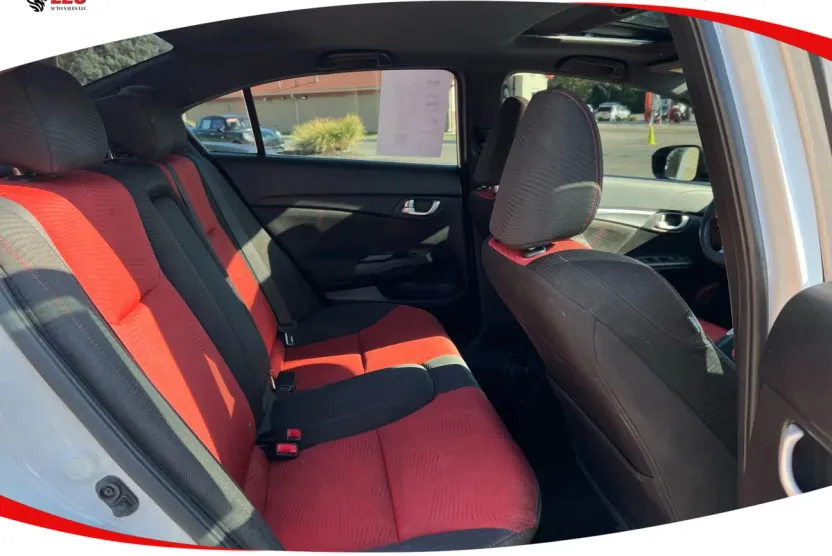 2015 Honda Civic Si photo 1