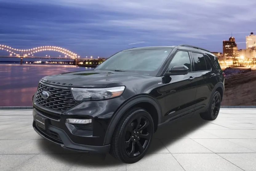 2022 Ford Explorer ST-Line photo 1