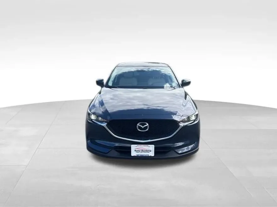 2017 Mazda CX-5 Touring photo 1