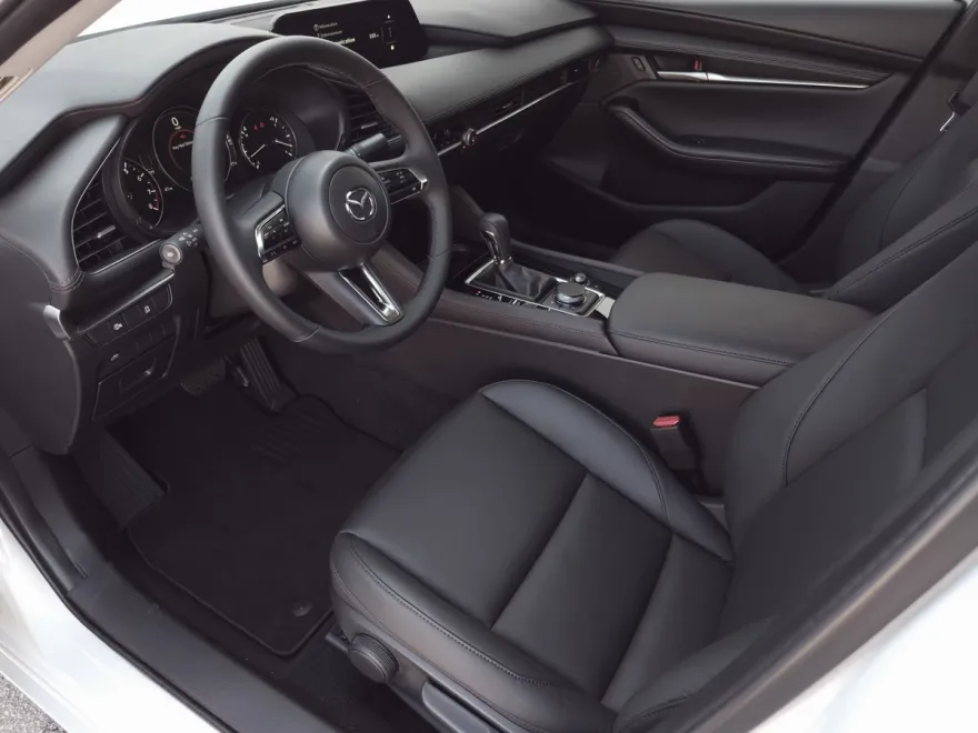 2025 Mazda Mazda3 Sedan 2.5 Select Sport photo 1