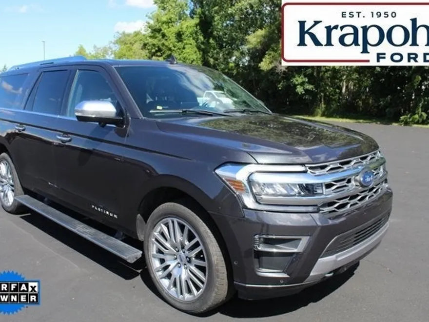 2022 Ford Expedition MAX Platinum photo 1