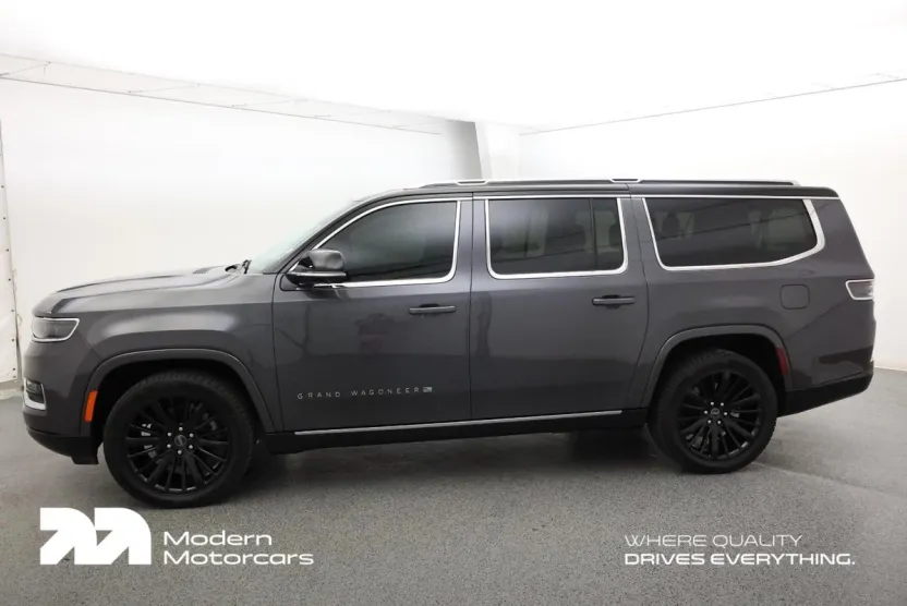 2024 Jeep Grand Wagoneer L III photo 1