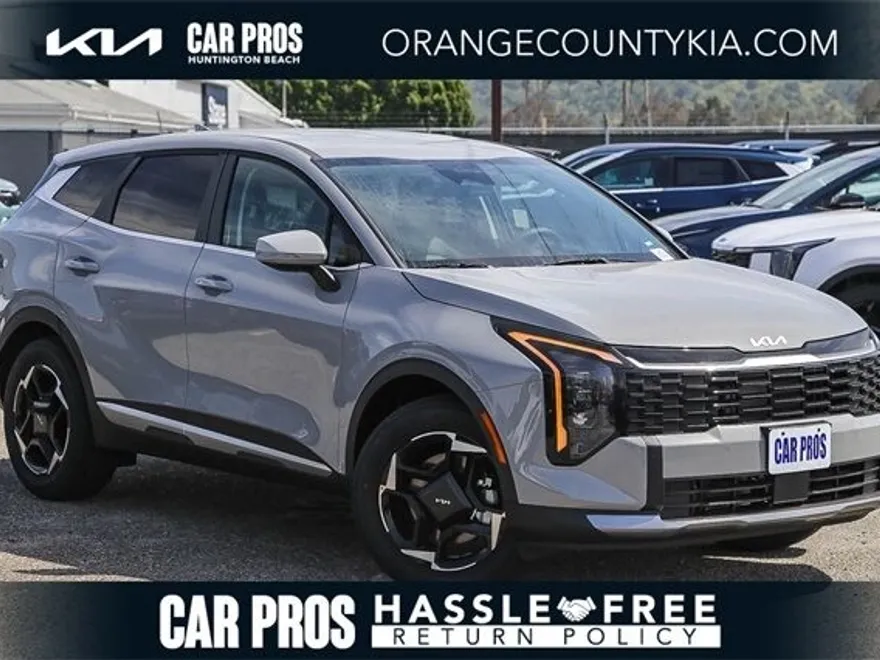 2026 Kia Sportage EX photo 1