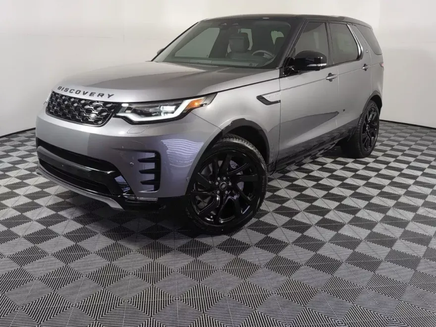 2025 Land Rover Discovery SE photo 1