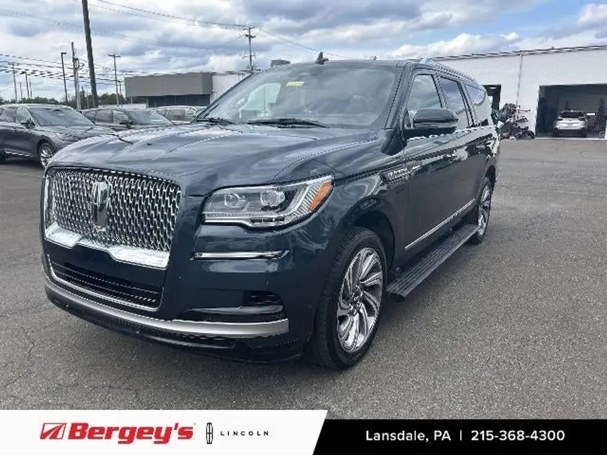 2024 Lincoln Navigator L Reserve photo 1