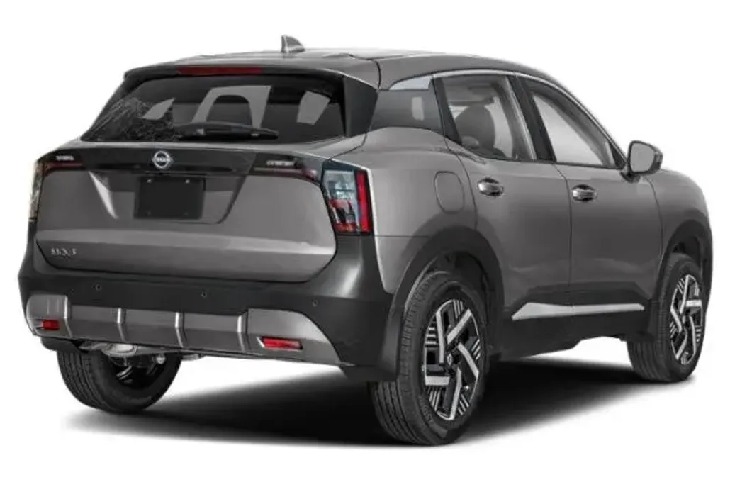 2026 Nissan Kicks SV photo 1