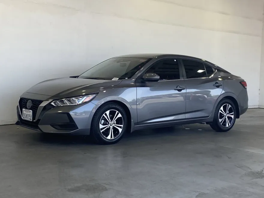 2023 Nissan Sentra SV photo 1
