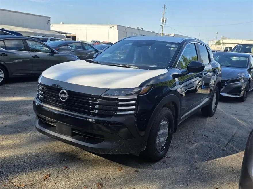 2026 Nissan Kicks SV photo 1