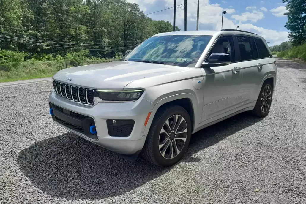 2022 Jeep Grand Cherokee 4xe Overland photo 1