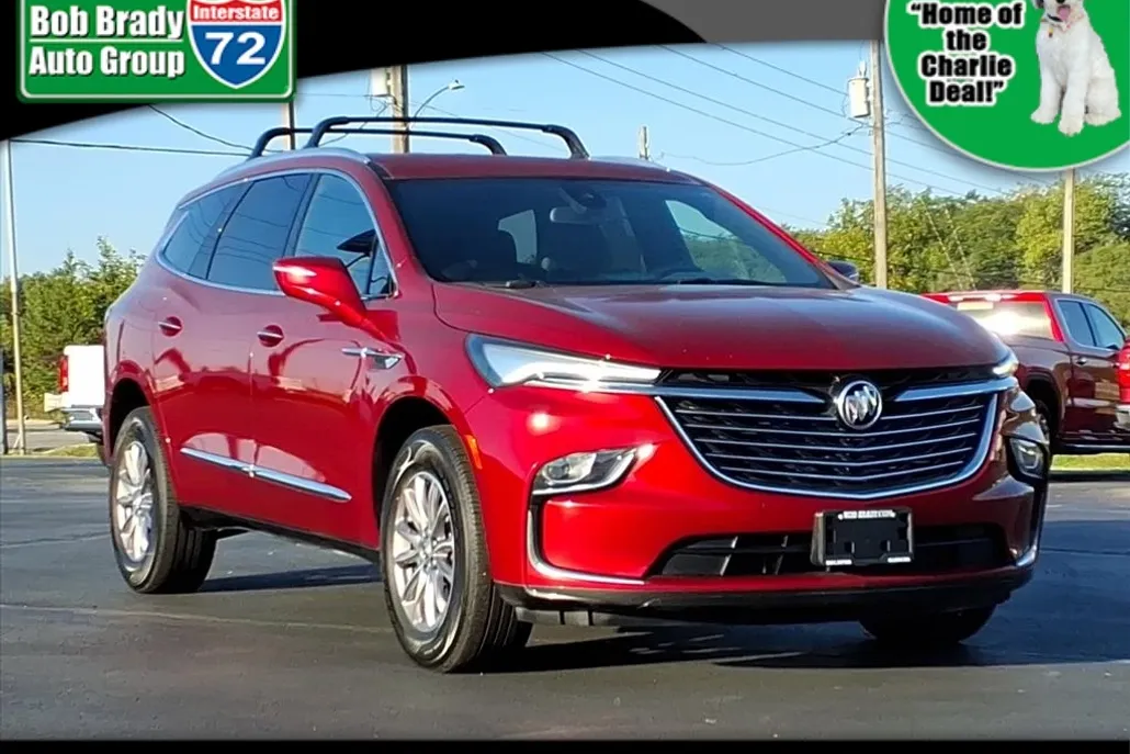 2023 Buick Enclave Essence photo 1