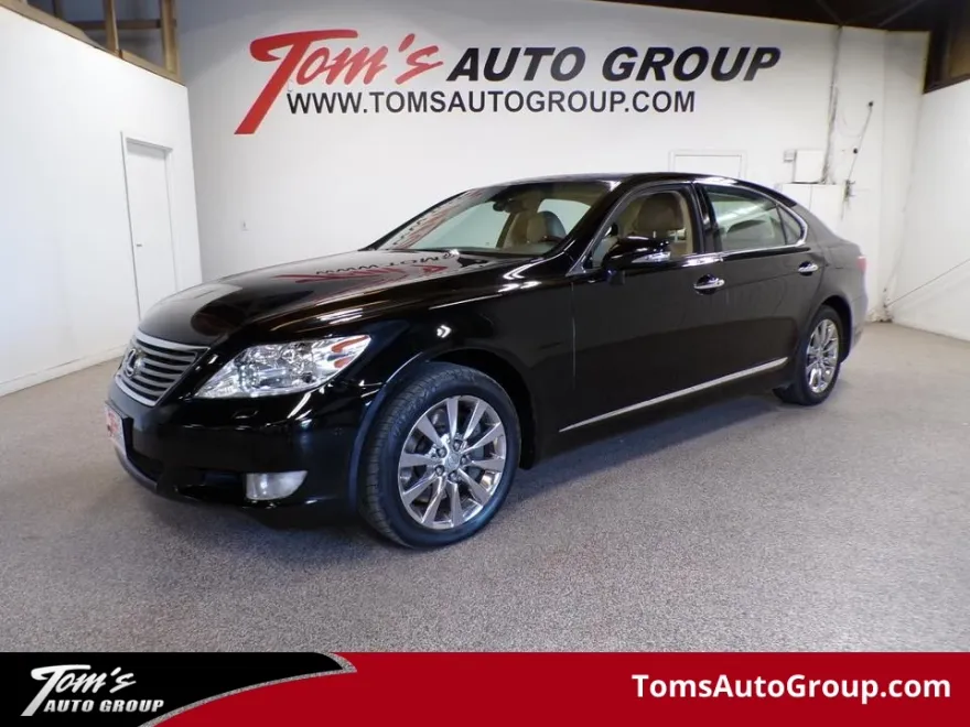 2011 Lexus LS 460 L photo 1