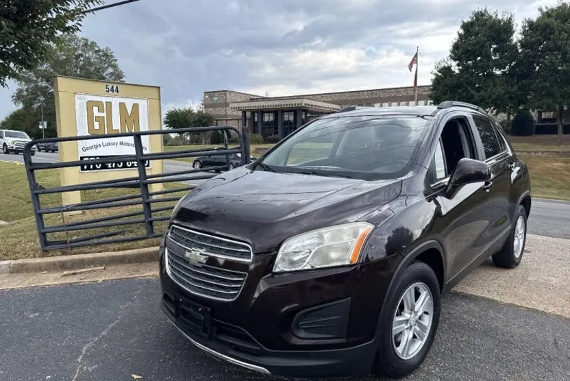 2016 Chevrolet Trax LT photo 1