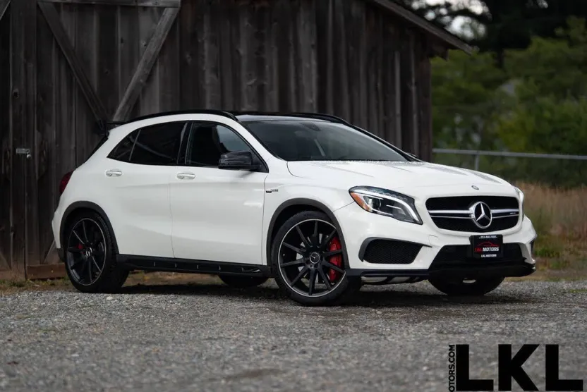 2017 Mercedes Benz GLA AMG 45 4MATIC photo 1