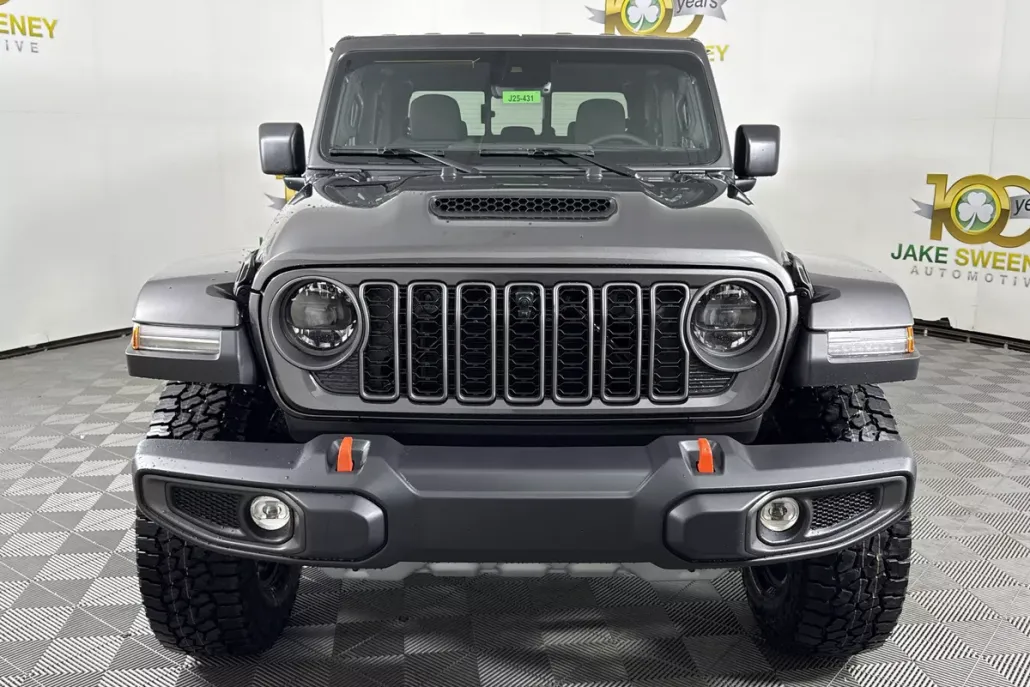 2025 Jeep Gladiator Mojave photo 1