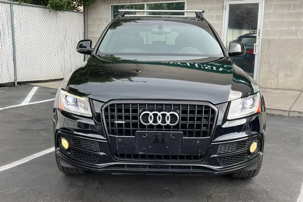 2017 Audi Q5 3.0T Premium Plus photo 1