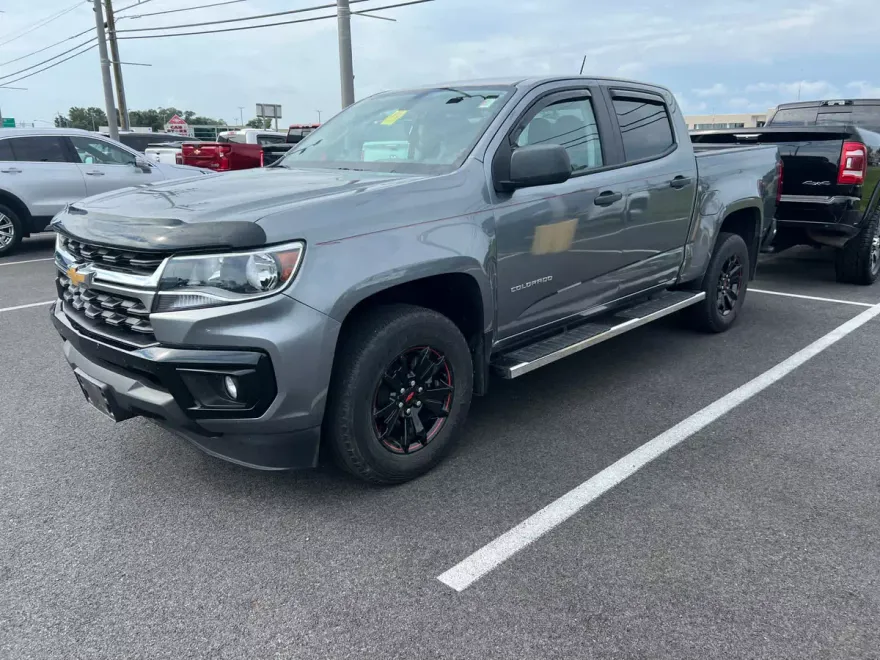 2022 Chevrolet Colorado Work Truck photo 1