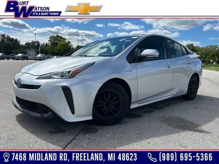 2021 Toyota Prius L Eco photo 1