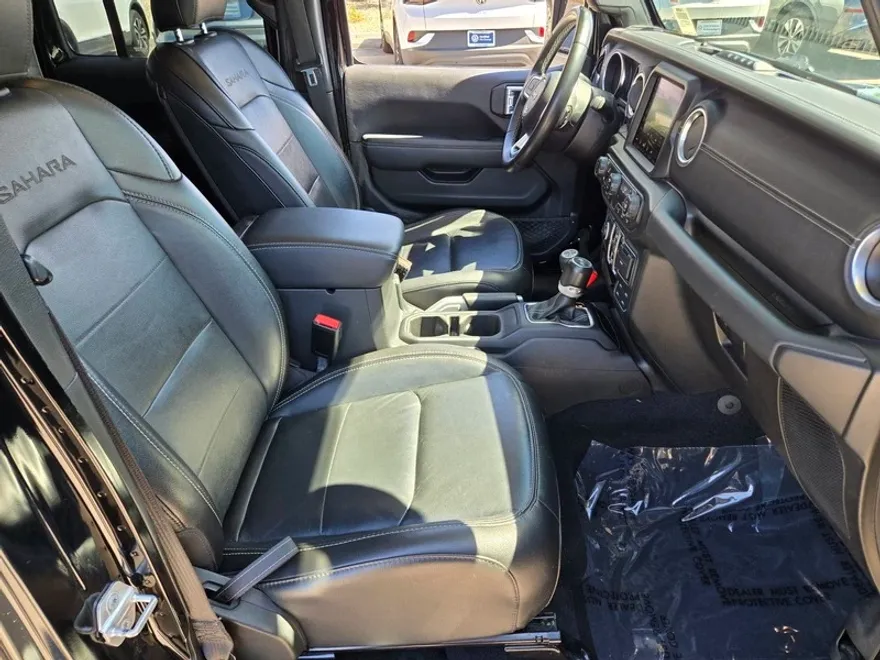 2021 Jeep Wrangler Unlimited Sahara 4xe photo 15