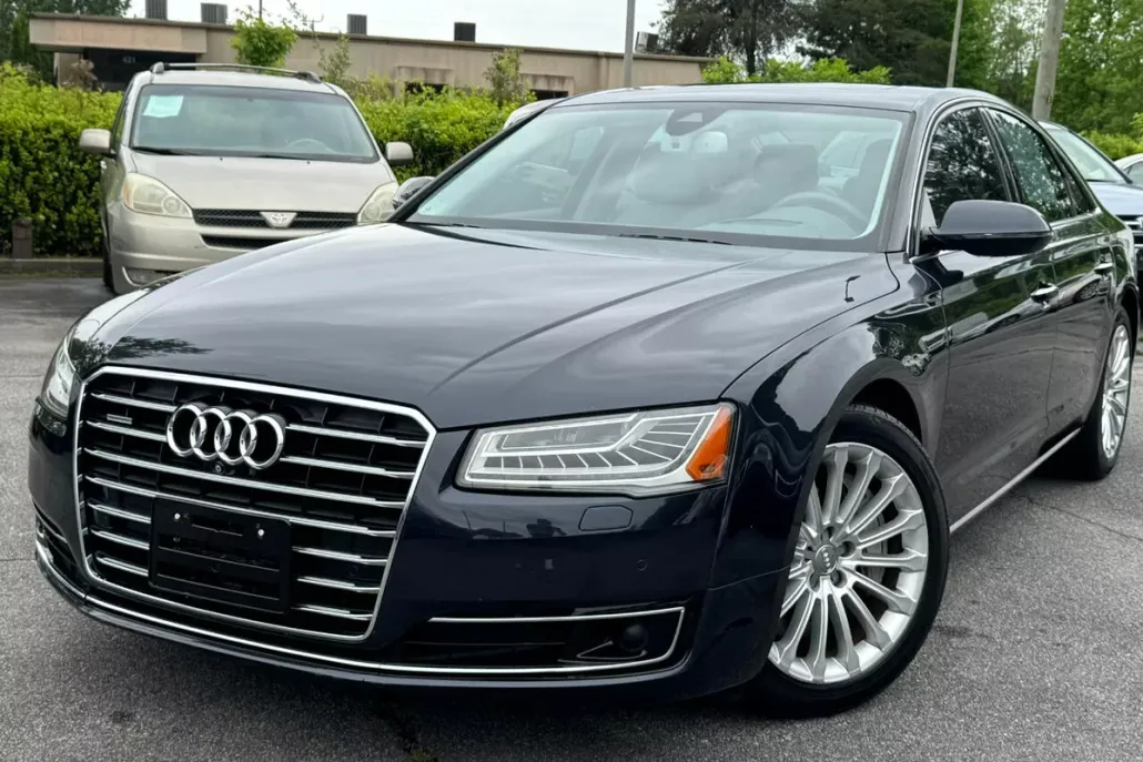 2015 Audi A8 4.0T Quattro photo 1