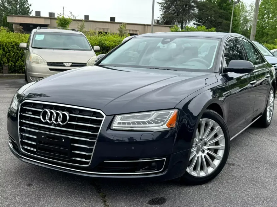 2015 Audi A8 4.0T Quattro photo 1