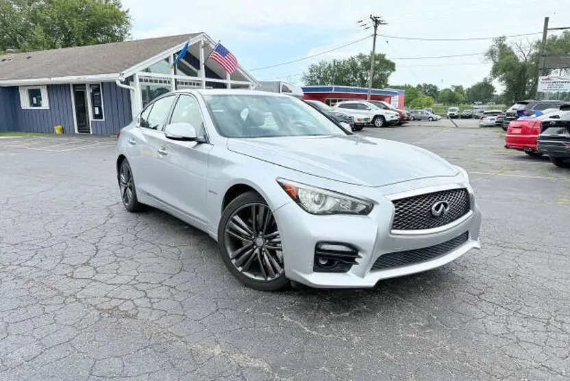 2014 Infiniti Q50 Hybrid Premium photo 1