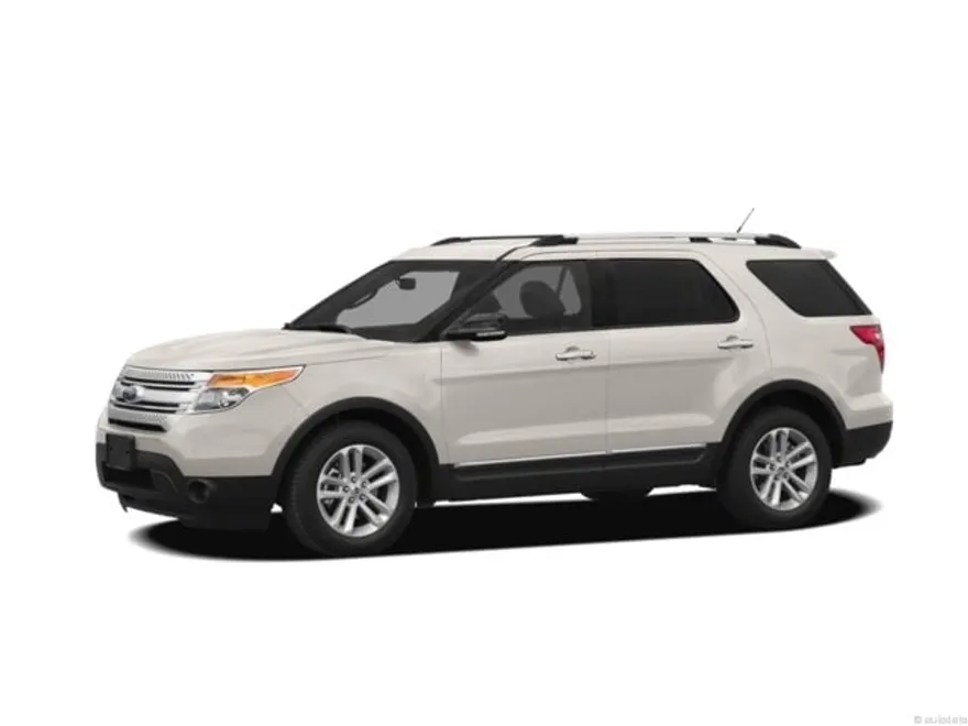 2013 Ford Explorer XLT photo 1