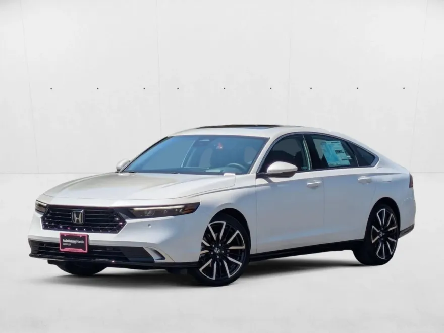 2025 Honda Accord Hybrid Touring photo 1