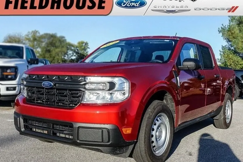 2024 Ford Maverick XL photo 1