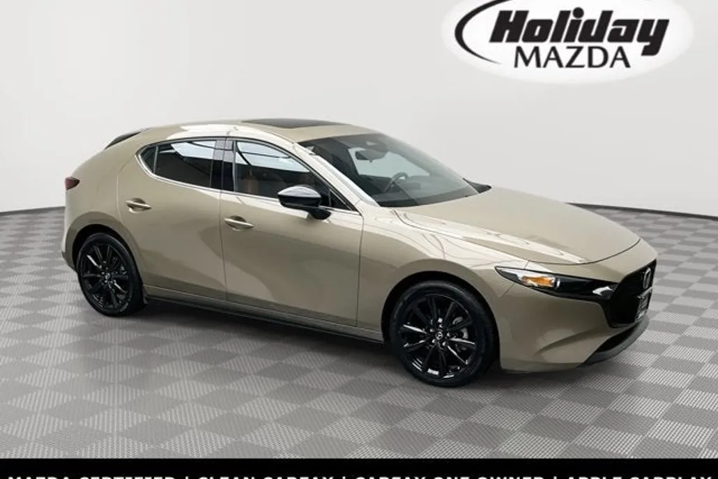 2024 Mazda Mazda3 Hatchback 2.5 Carbon Turbo photo 1