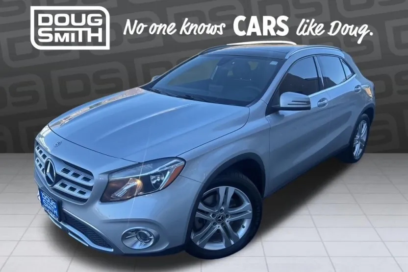 2018 Mercedes Benz GLA 250 4MATIC photo 1