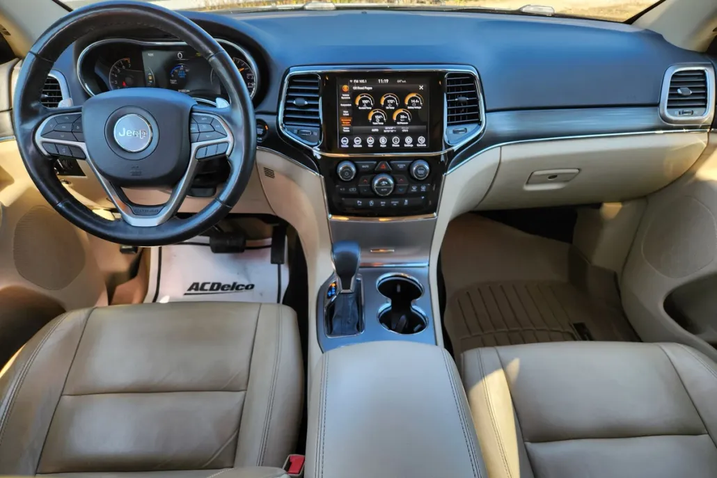 2020 Jeep Grand Cherokee Limited photo 1