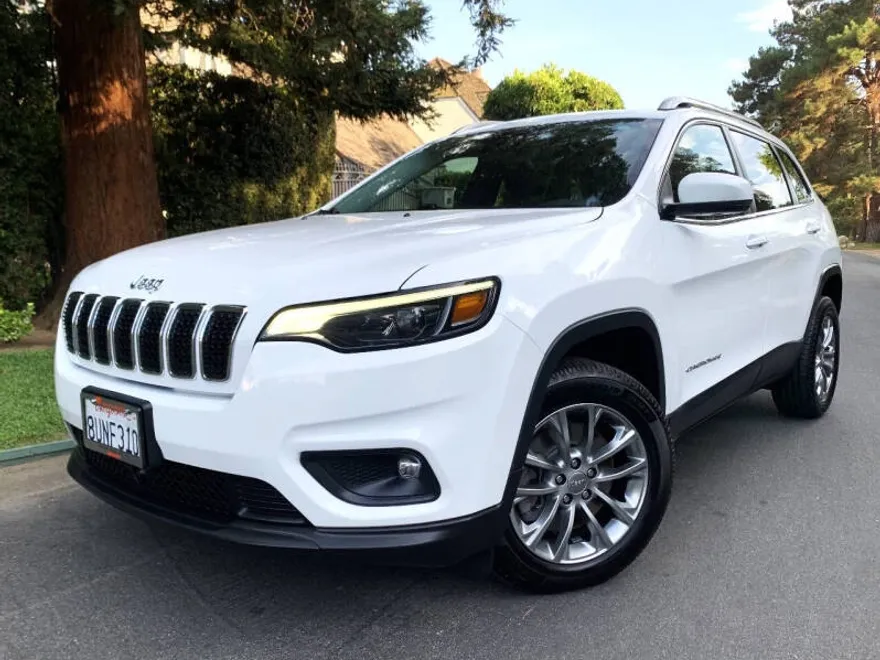2021 Jeep Cherokee Altitude Latitude Lux photo 1