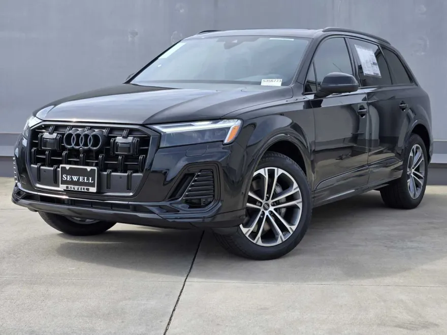 2025 Audi Q7 45 Premium photo 1