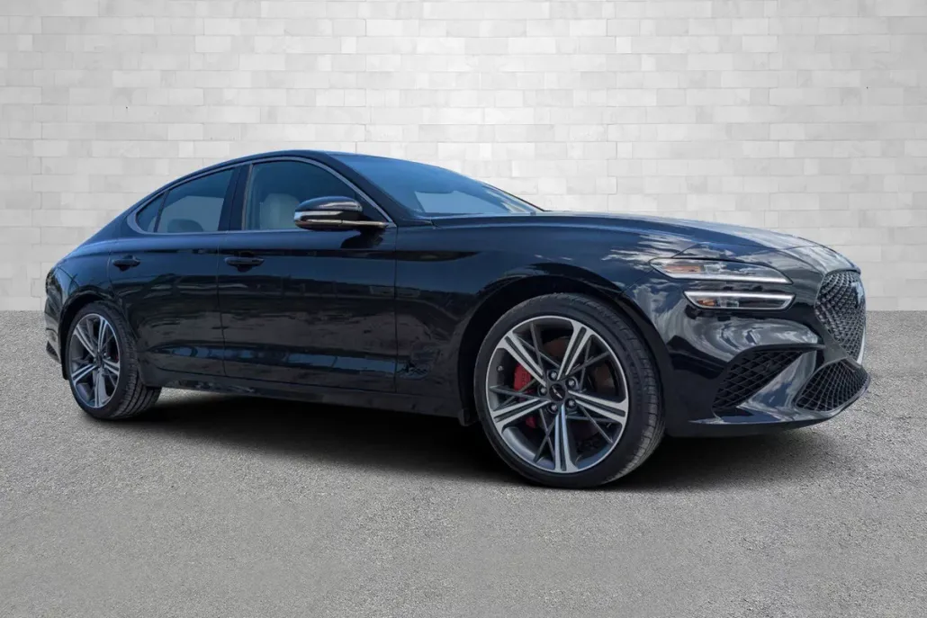 2025 Genesis G70 2.5T Sport Prestige photo 1
