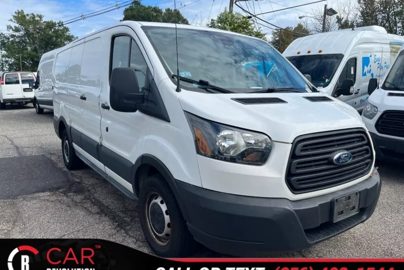 2018 Ford Transit photo 1