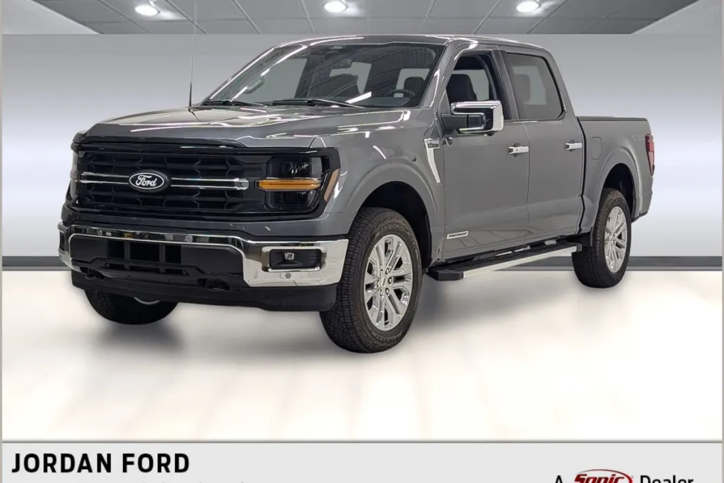 2025 Ford F-150 XLT photo 1