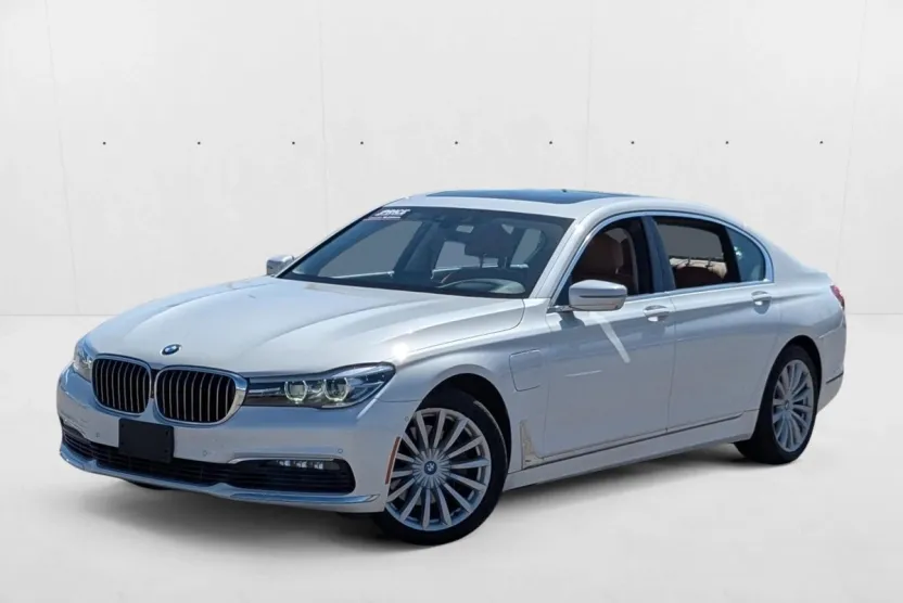 2017 Bmw 740e xDrive photo 1