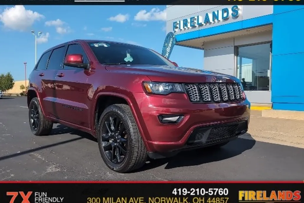 2022 Jeep Cherokee Laredo X photo 1