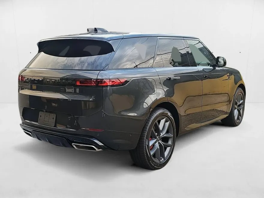 2024 Land Rover Range Rover Sport SE photo 1