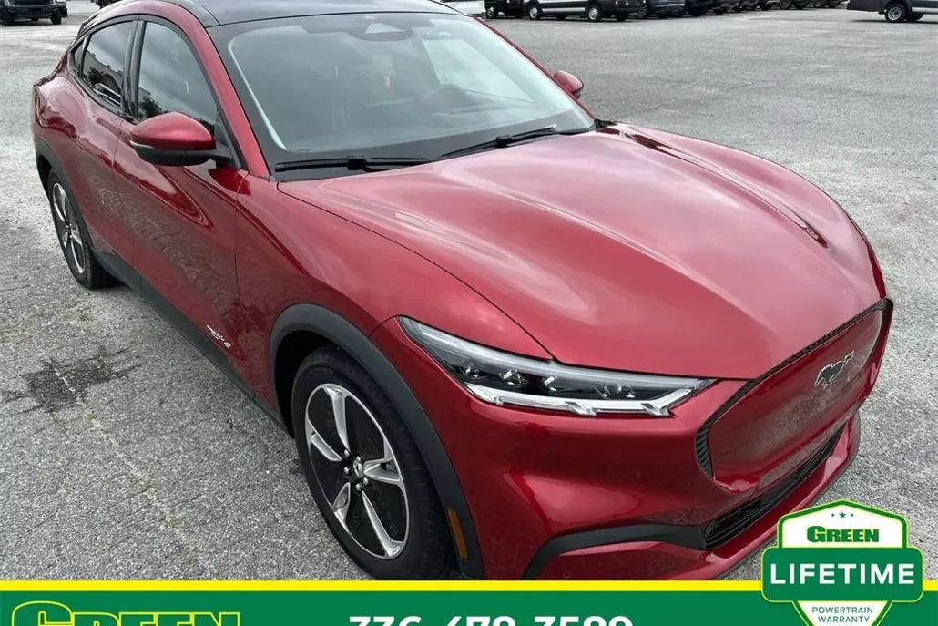 2021 Ford Mustang Mach-E Select photo 1