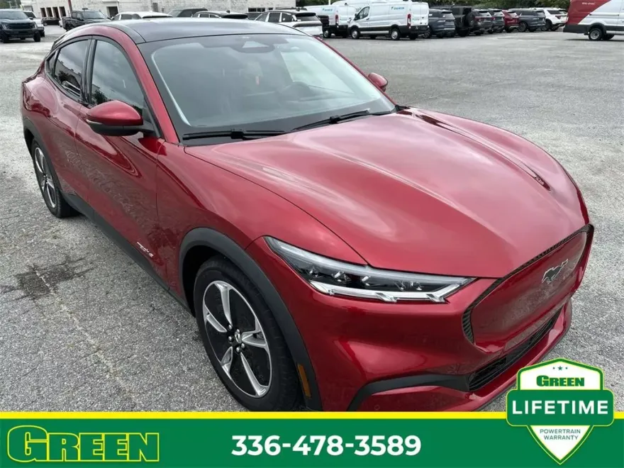 2021 Ford Mustang Mach-E Select photo 1