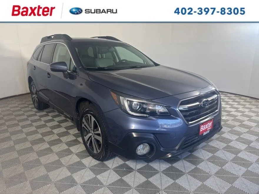 2018 Subaru Outback Limited photo 1