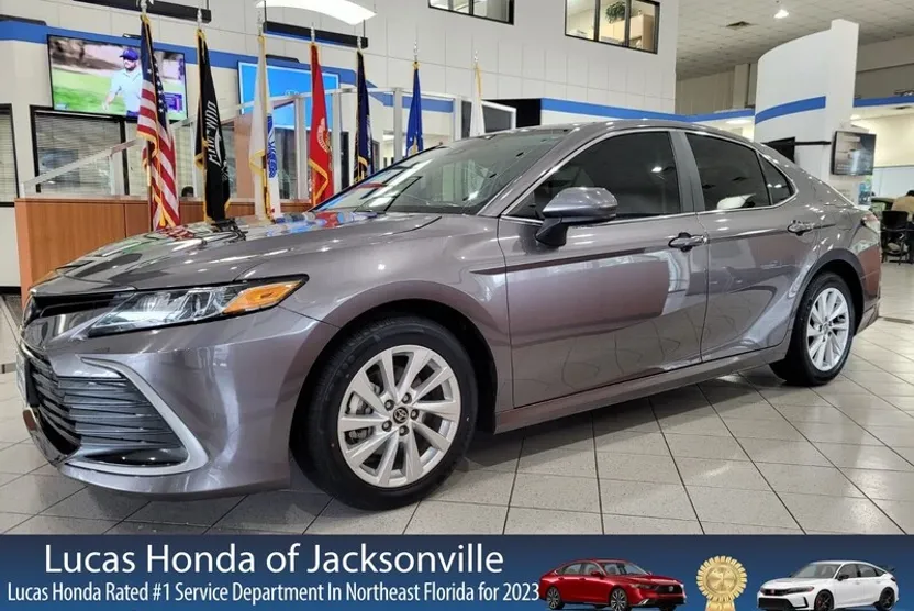 2024 Toyota Camry LE photo 1